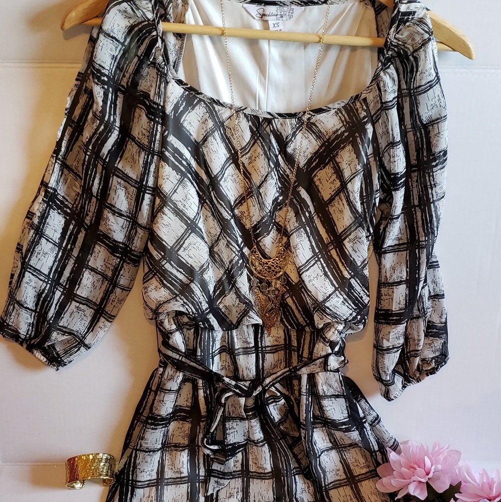 Cute plaid dress for summer